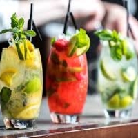 عصائر ومشروبات باردة